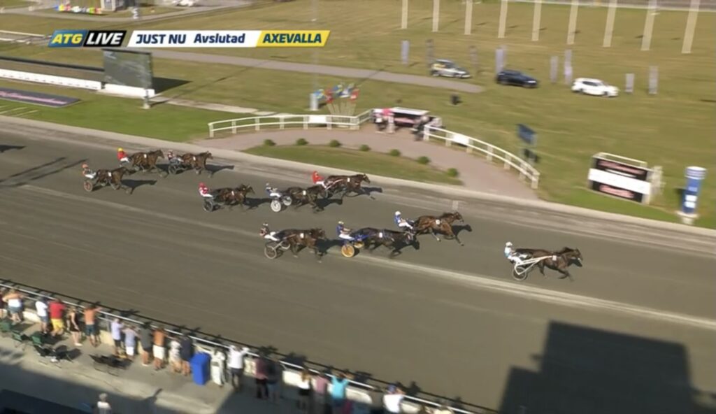 Readly Express dotter vann StoChampionatet – Bli delägare!